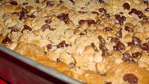 Peanut Butter Crunch Cake recipe