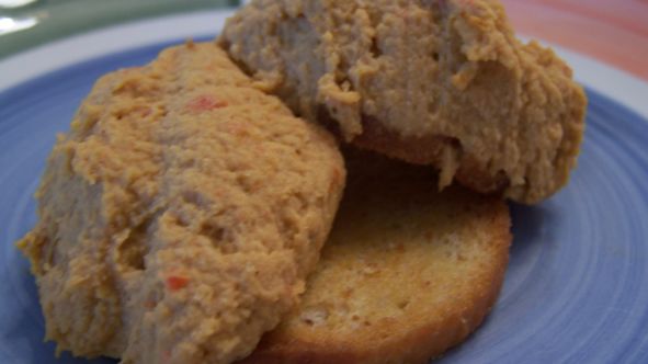 Heavy On The Garlic Hummus recipe