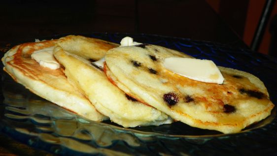 Mom's Famous Blueberry Pancakes recipe