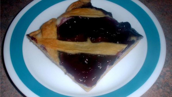 Fruit And Cream Cheese Breakfast Pastry recipe