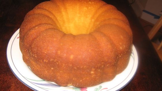 Grocery Store Gossip Pound Cake recipe