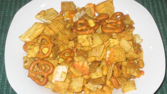 Hot And Zingy Chex Mix recipe