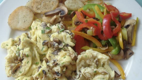 Scrambled Eggs With Mushrooms Chives recipe