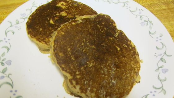 Oat Bran Pecan Pancakes recipe